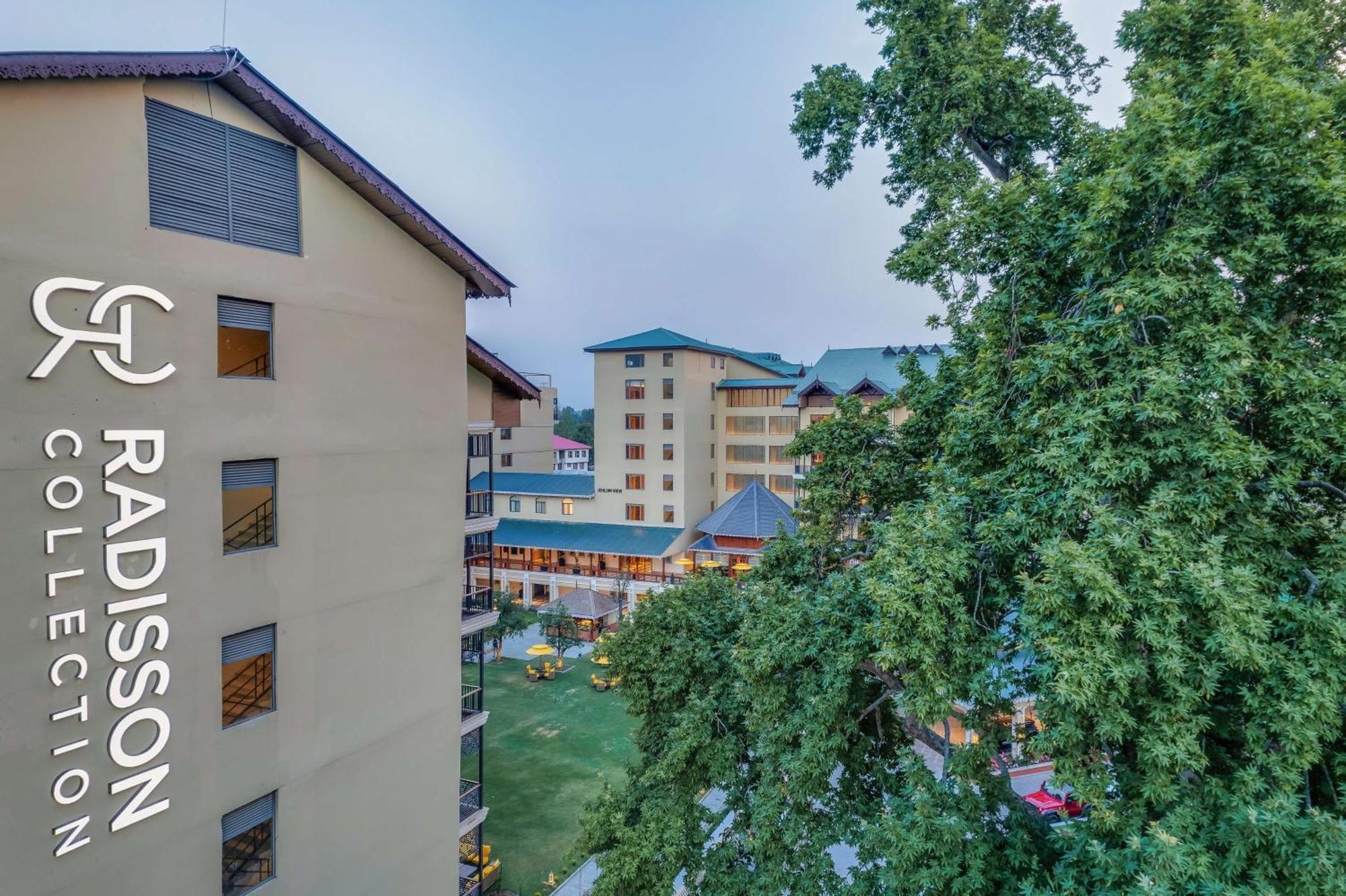 Radisson Collection Hotel & Spa, Riverfront Srinagar Exterior photo